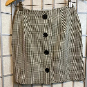 NWTs PrettyLittleThing - high waisted mini skirt -Sz 2